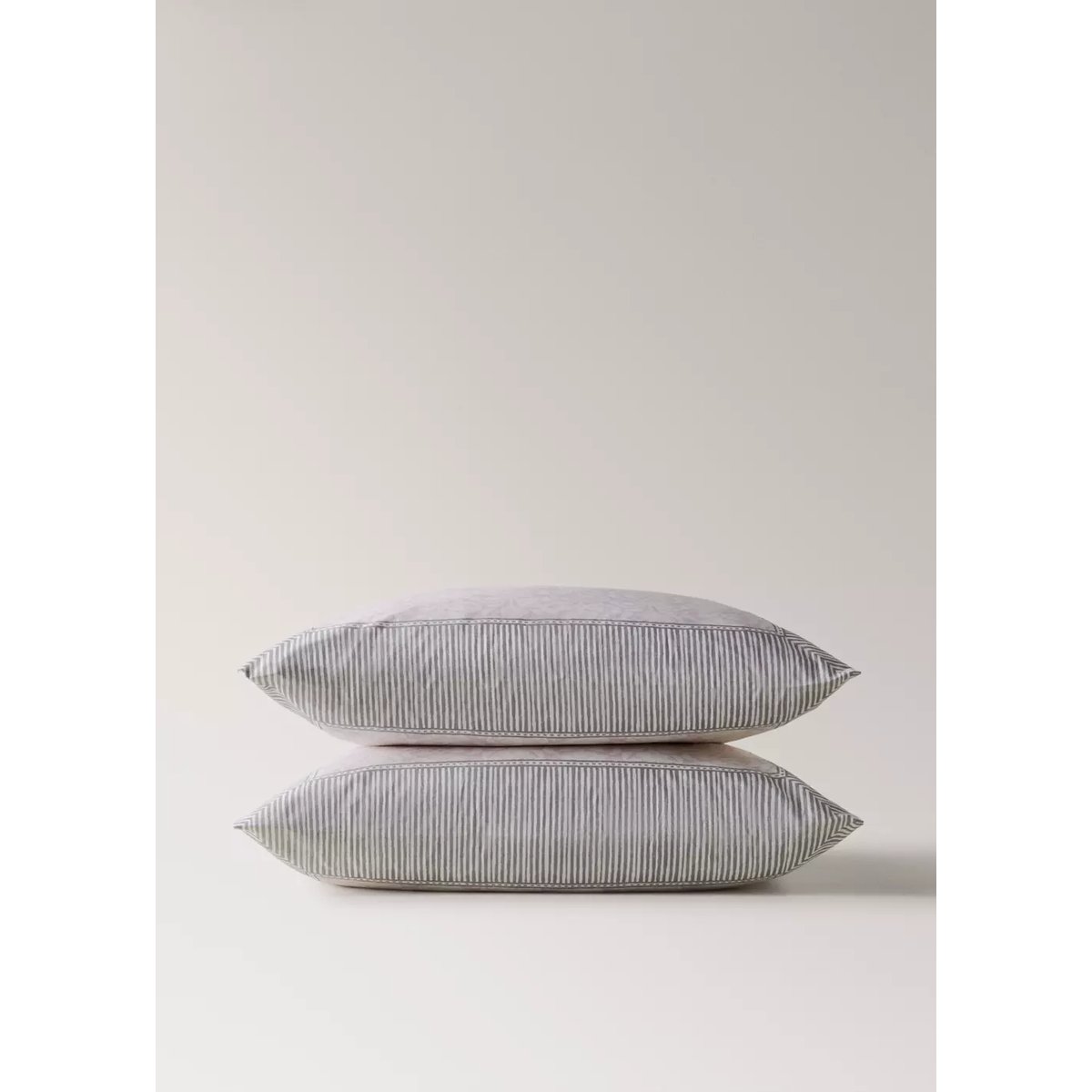 Taies d’oreiller percale de coton motif fleuri frise 60x60 cm rose pastel, MANGO HOME