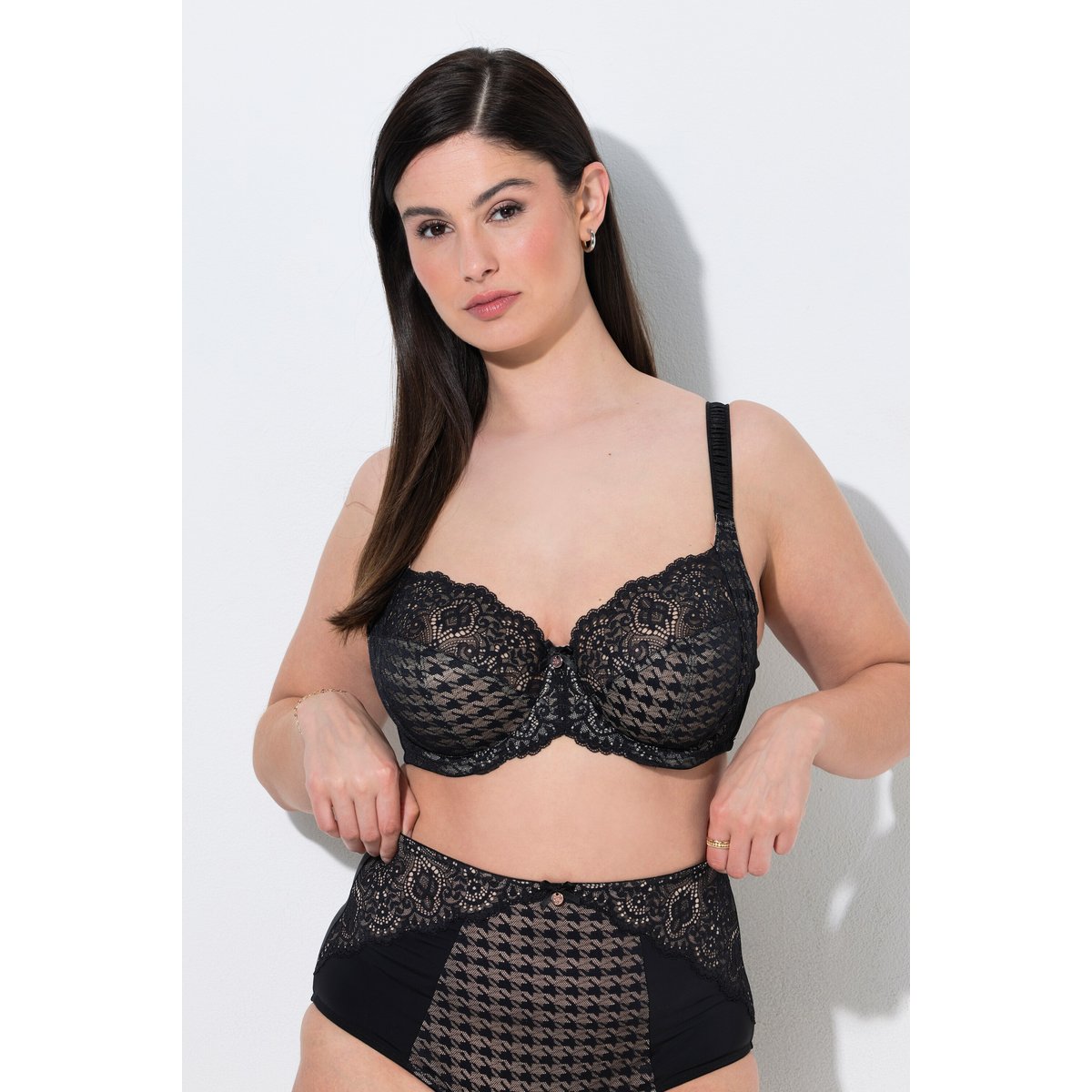 Soutien-gorge à armatures noir, ULLA POPKEN
