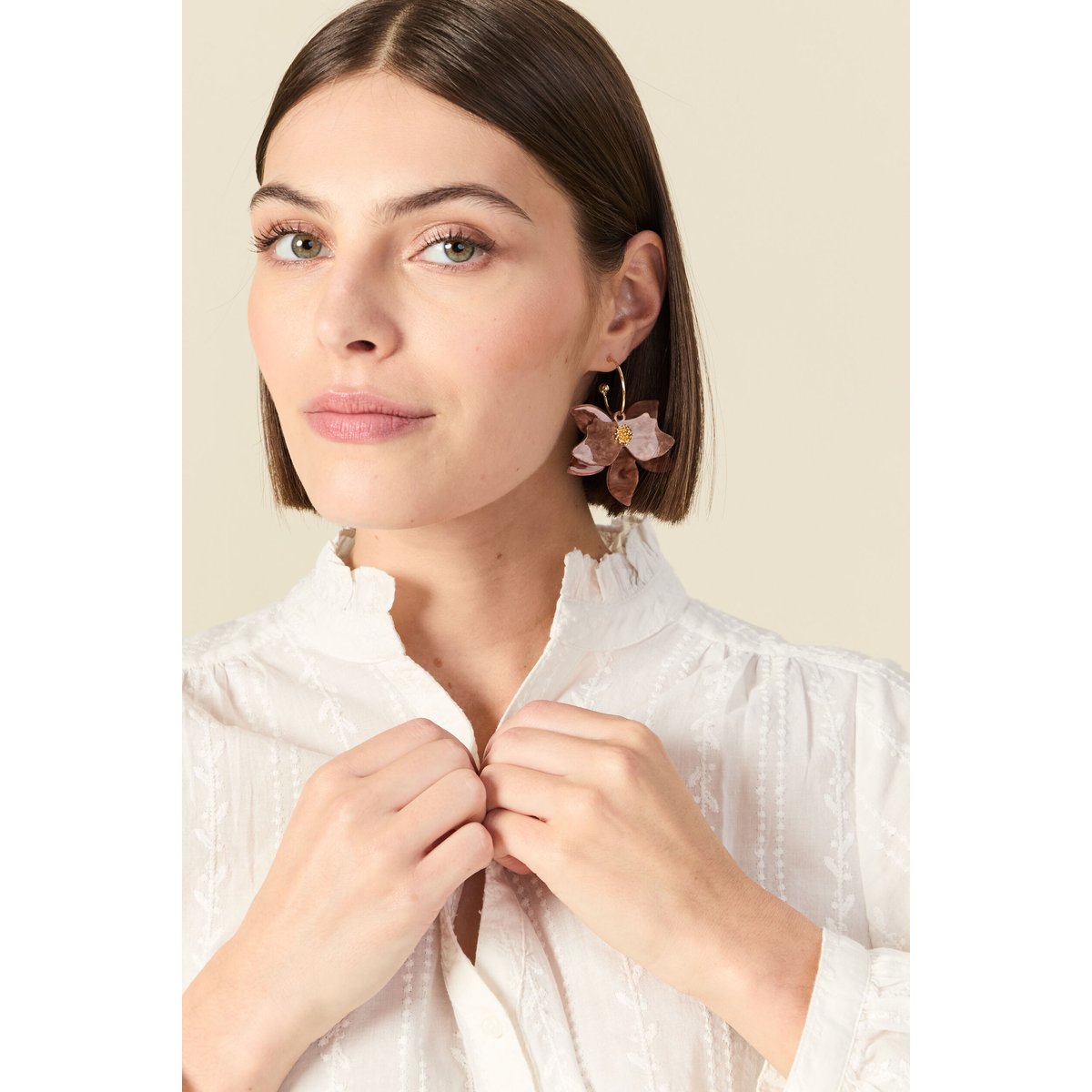 Blouse col mao manches longues en coton ecru, BONOBO