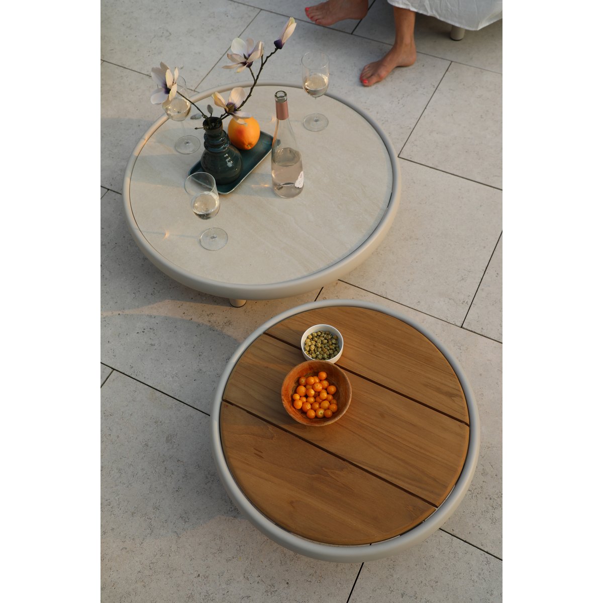 Salon de jardin 7 places, 2 tables, SAONA beige, DEFORA HOME
