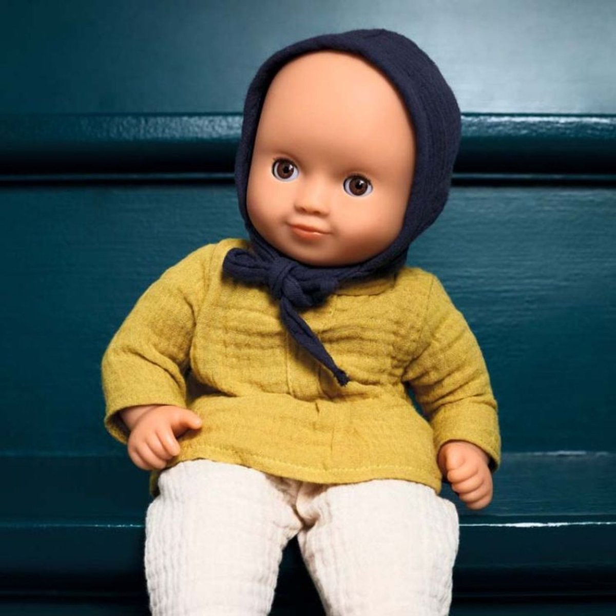 Poupon bébé pistache, bleu marine, écru, DJECO