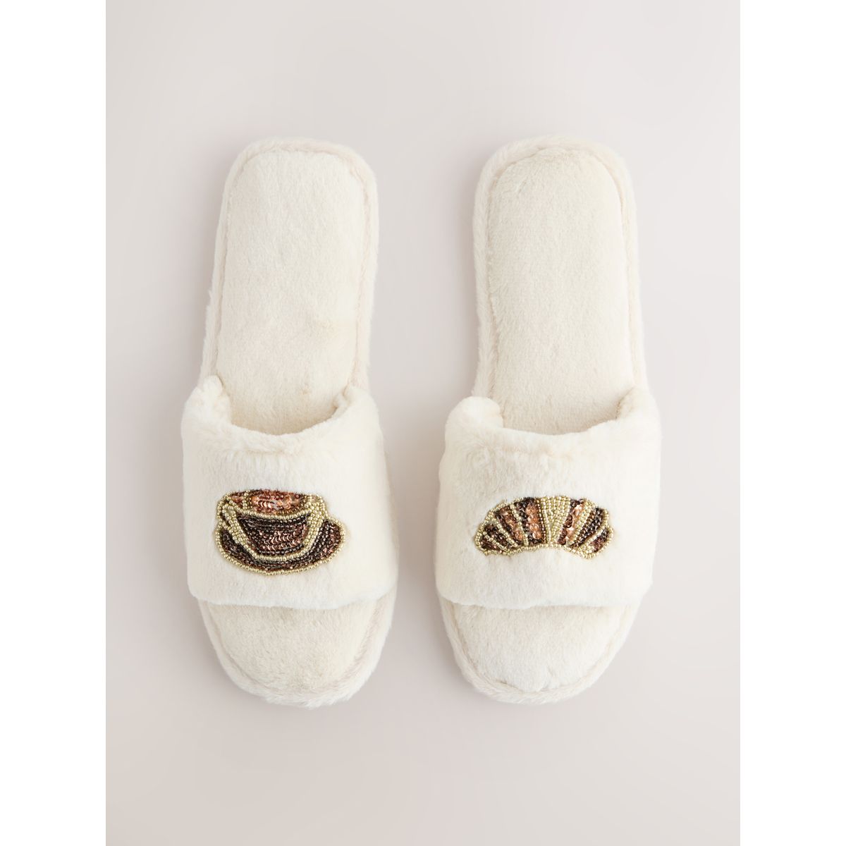 Chaussons sandales à croissant écru, NEXT
