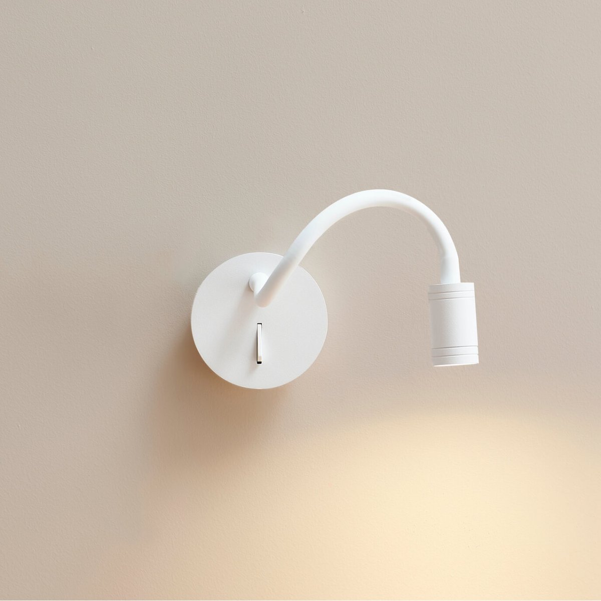 Petite applique minimaliste en aluminium - ASKI blanc, KOSILUM
