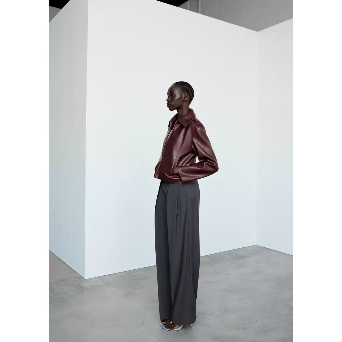 Pantalon droit pinces gris, MANGO