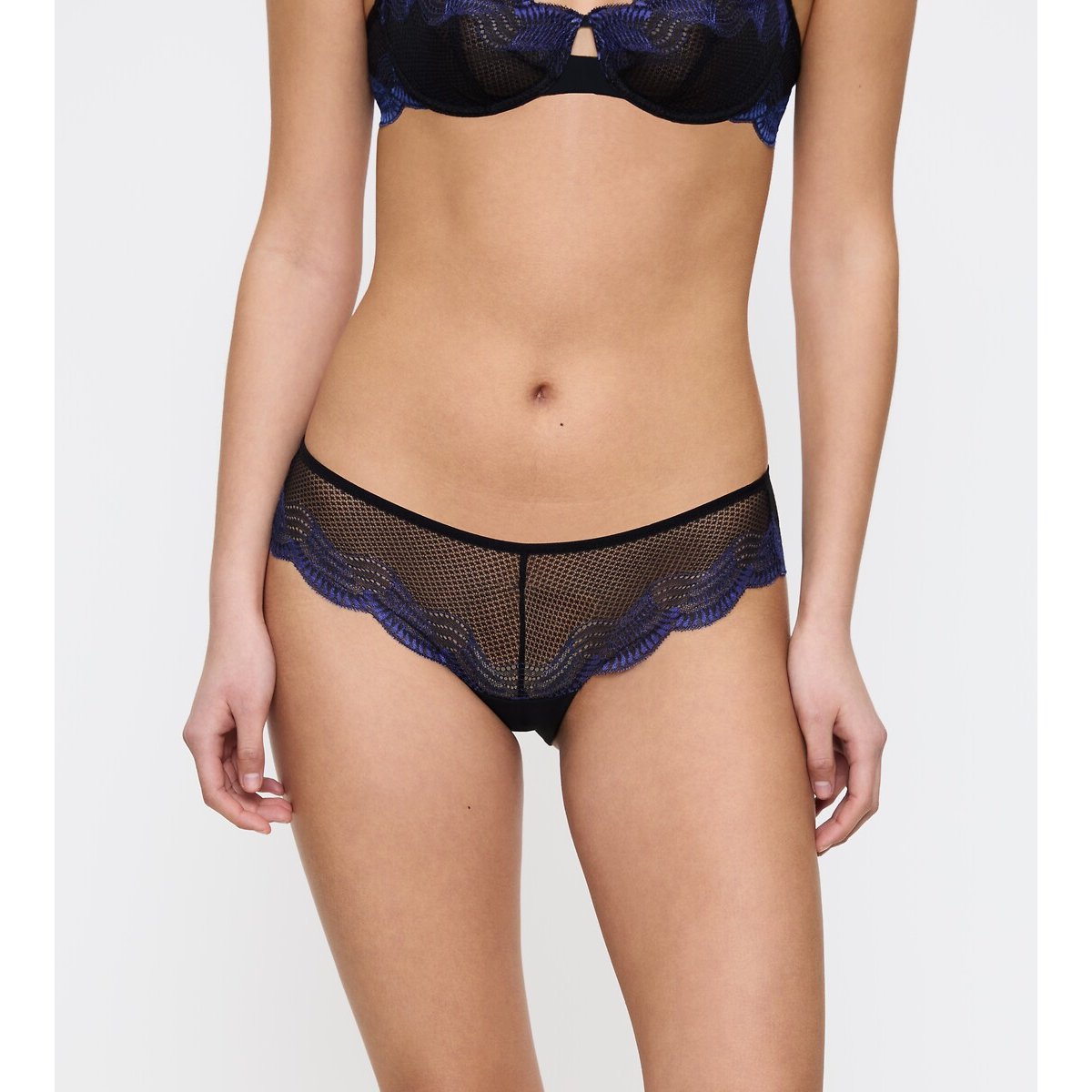 Shorty COMFORT GLAM noir, TRIUMPH