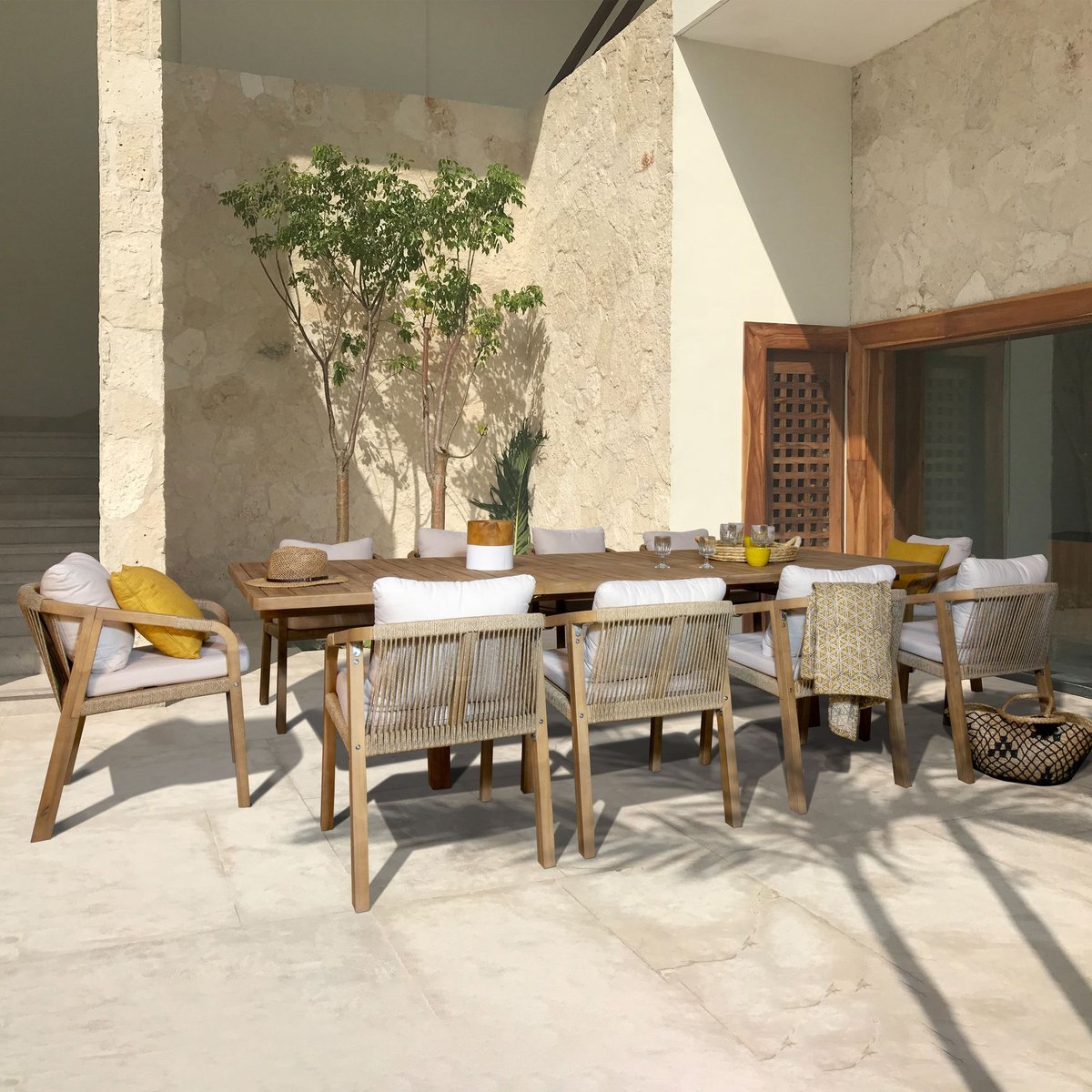 Salon de jardin table extensible 170/230cm avec 10 fauteuils en bois d'acacia, SAONA bois d'acacia, NOW'S HOME