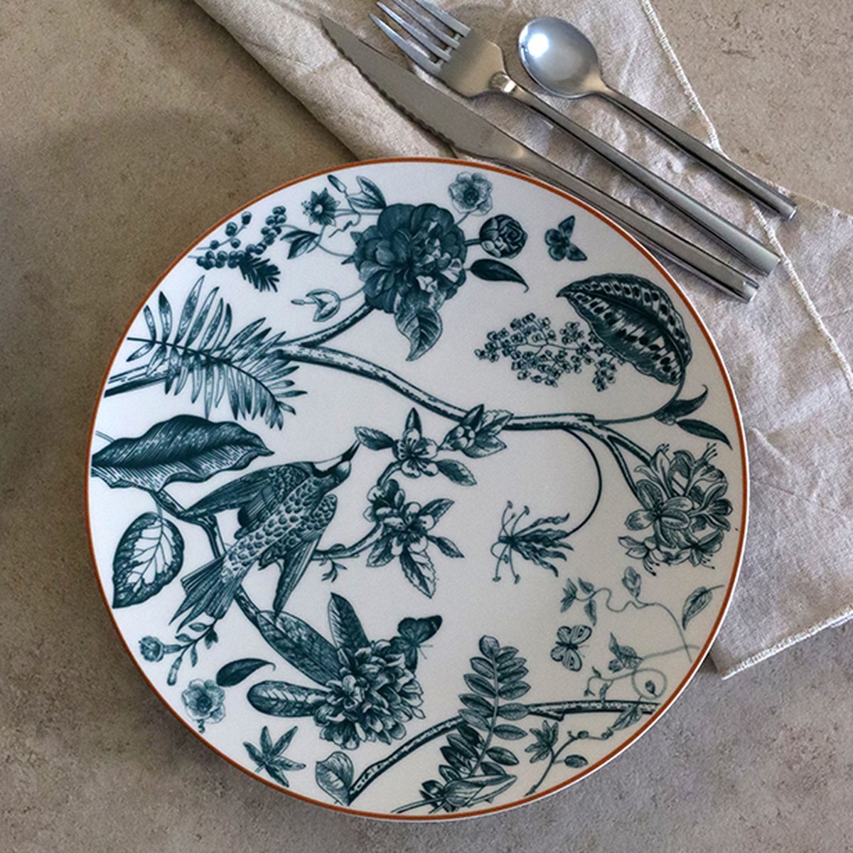 Service de table 36 pièces en porcelaine, BOTANIC motif fleuri, NOVASTYL