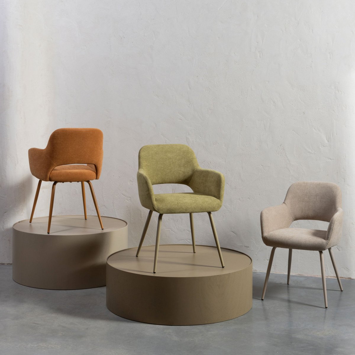 Lot de 2 fauteuils de table en tissu- JENNY beige, WOOOD