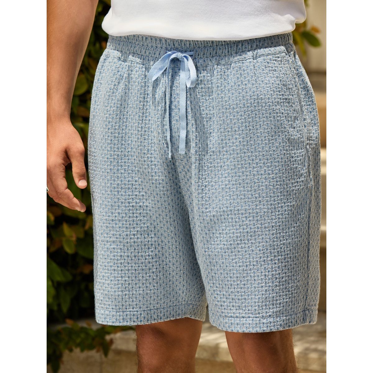 Short texturé gaufré avec cordon de serrage bleu, NEXT