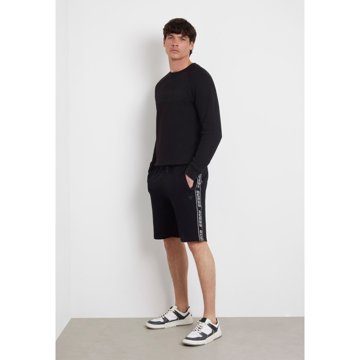 Short Bande Logo noir, GUESS