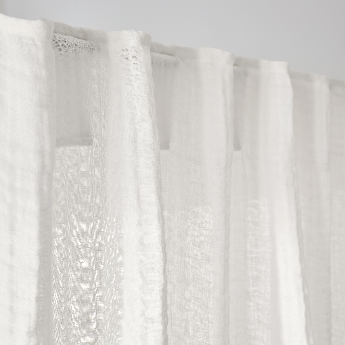 Rideau en gaze de coton et lin, pattes cachées, ELKI ecru, LA REDOUTE INTERIEURS