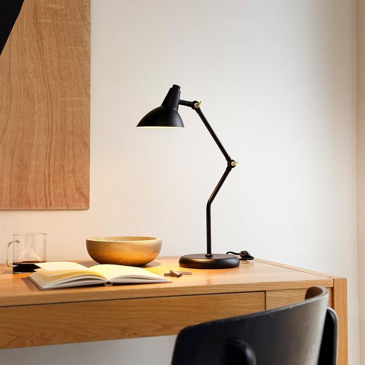 Lampe à poser Vela noire en métal GU10 noir, DYBERG LARSEN