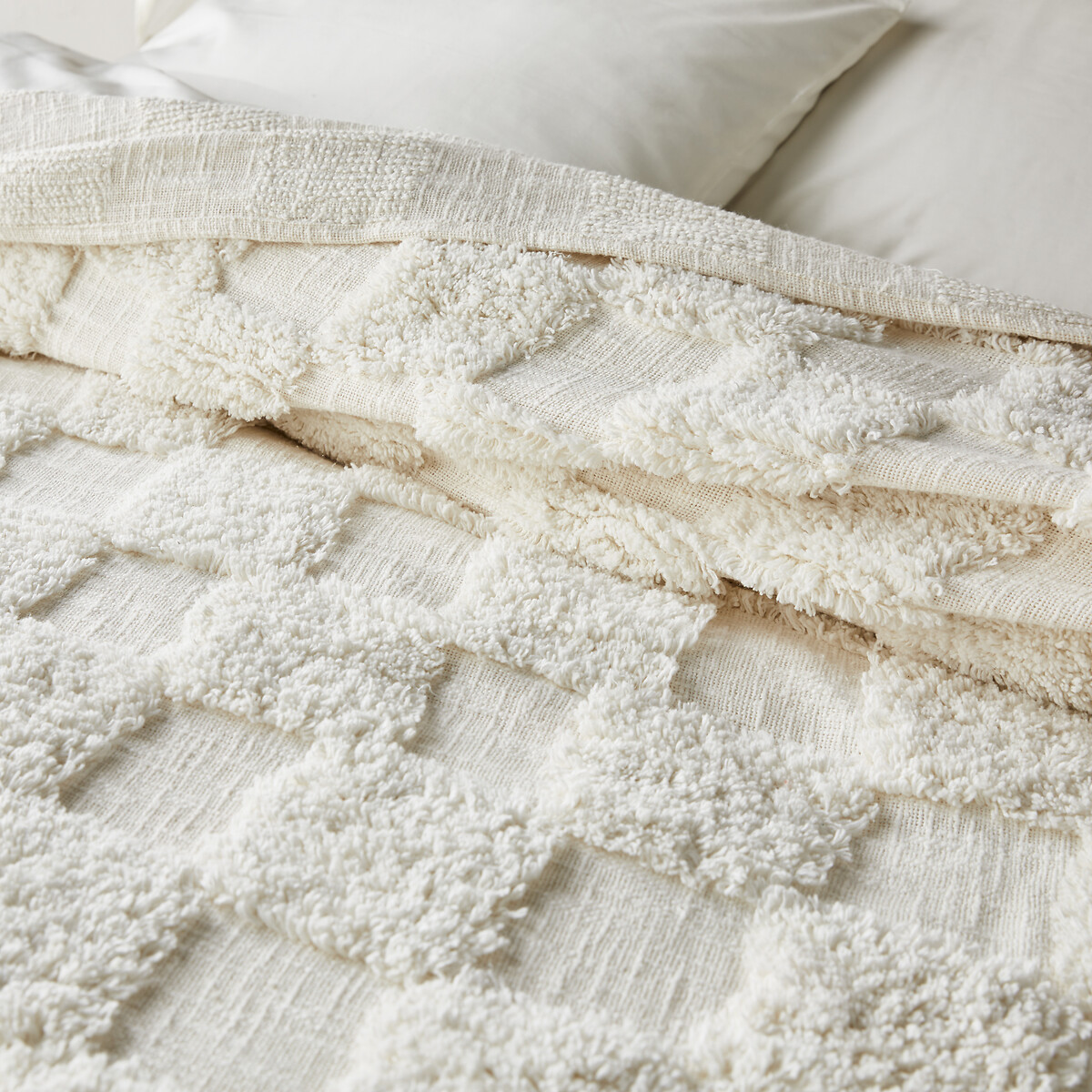 Dessus de lit coton tufté motif damier, Renzo ecru, LA REDOUTE INTERIEURS