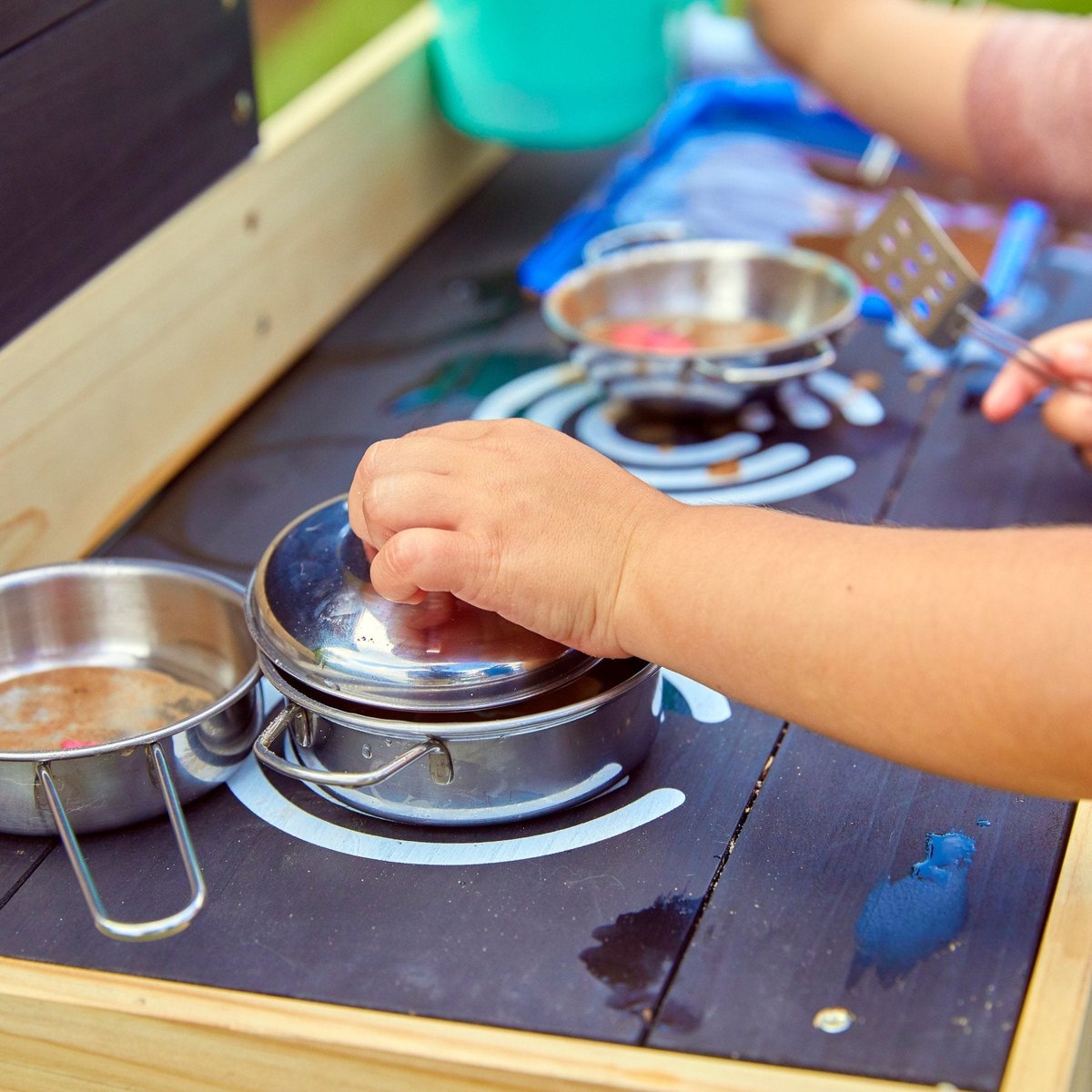 Cuisine d'extérieur pour enfant LITTLE CHEF marron - bleu - noir, TP TOYS