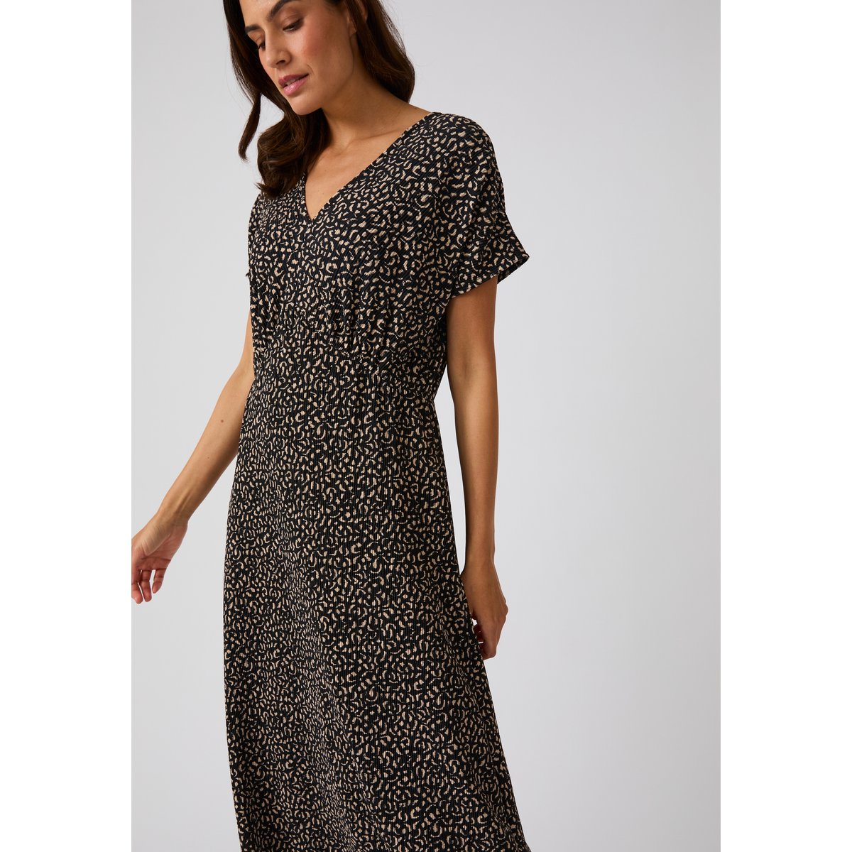 Robe plissé permanent blanc noir graphique, DAMART