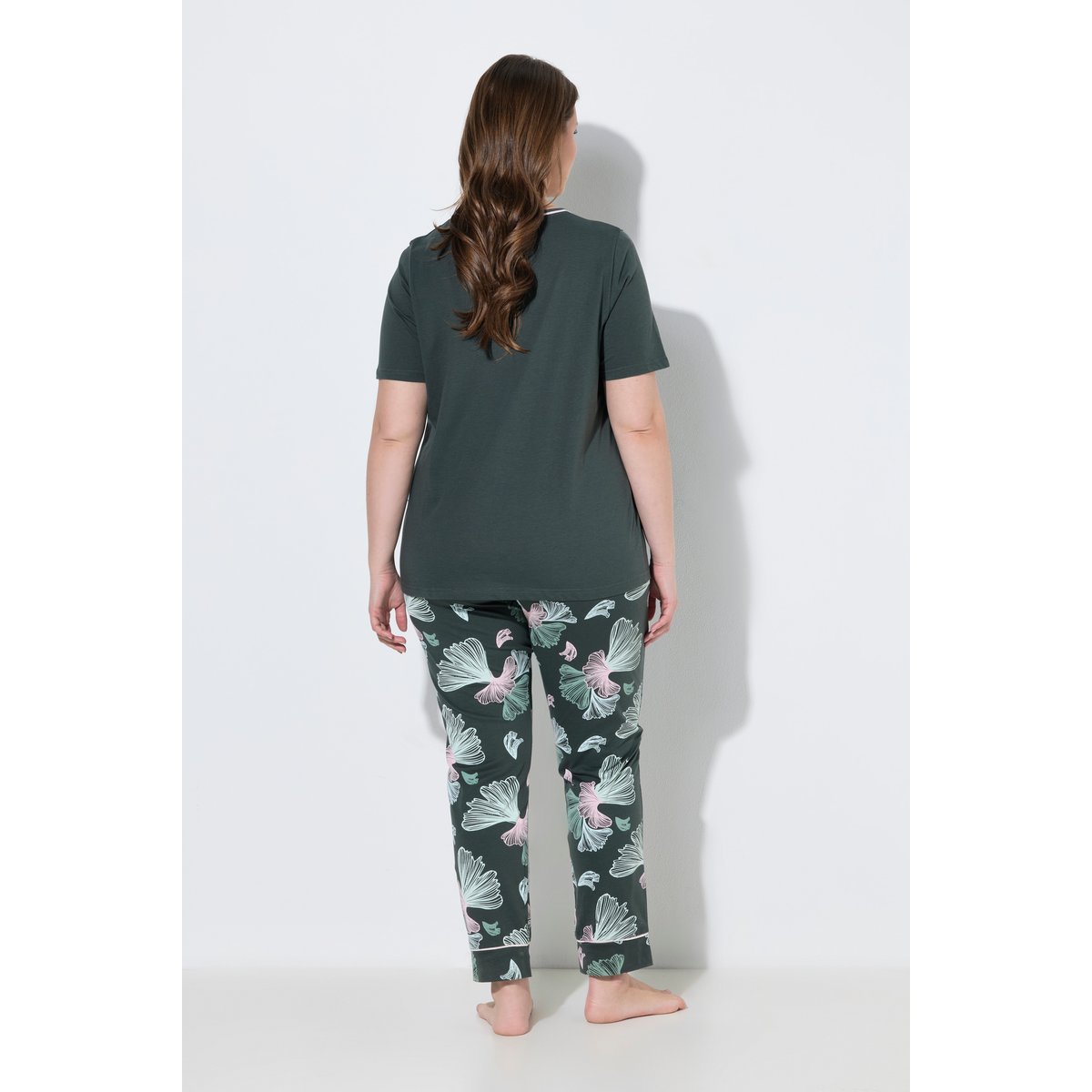 Pyjama motif feuilles de ginkgo gris vert foncé, ULLA POPKEN
