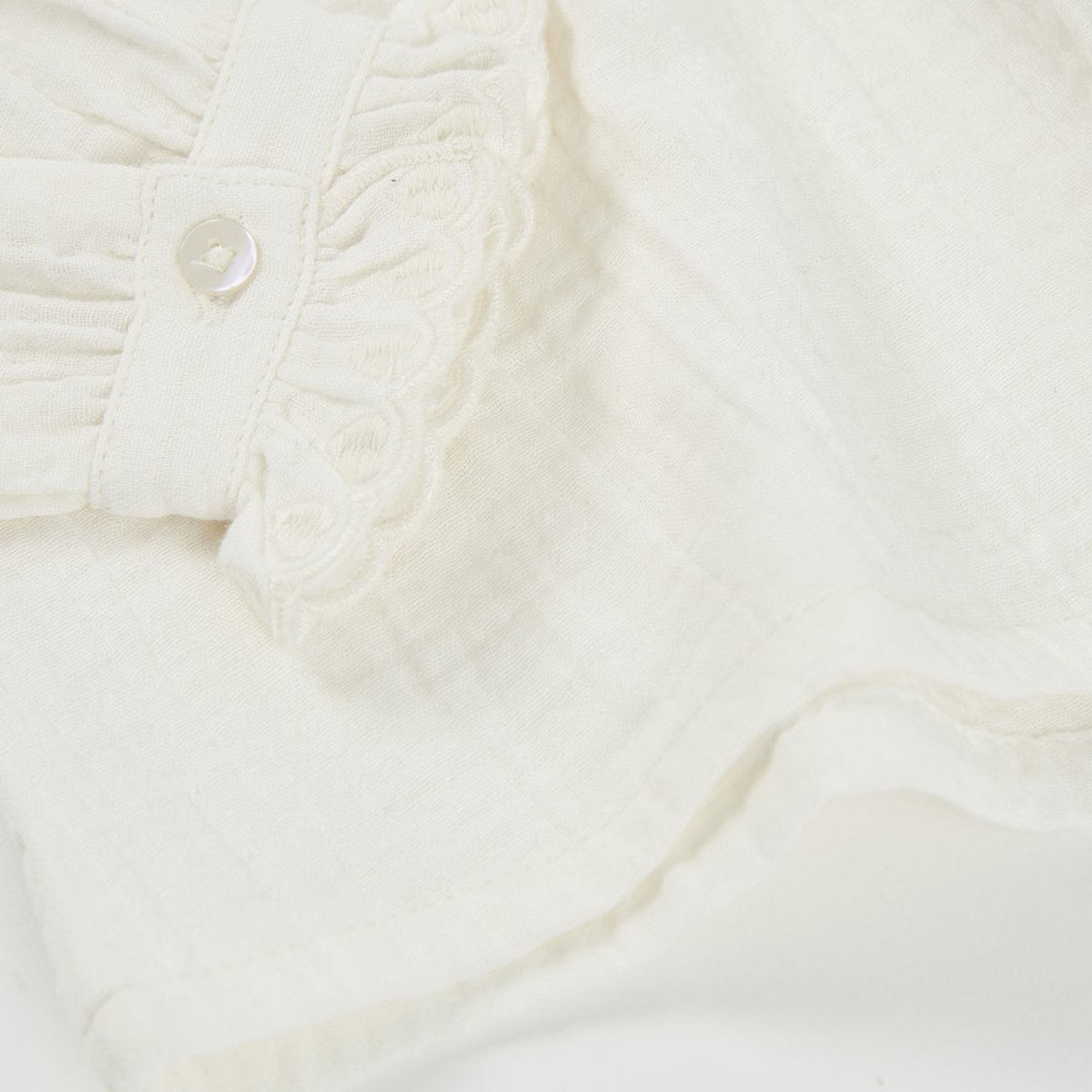 Blouse en mousseline avec volants et col froncé blanc, BOBOLI