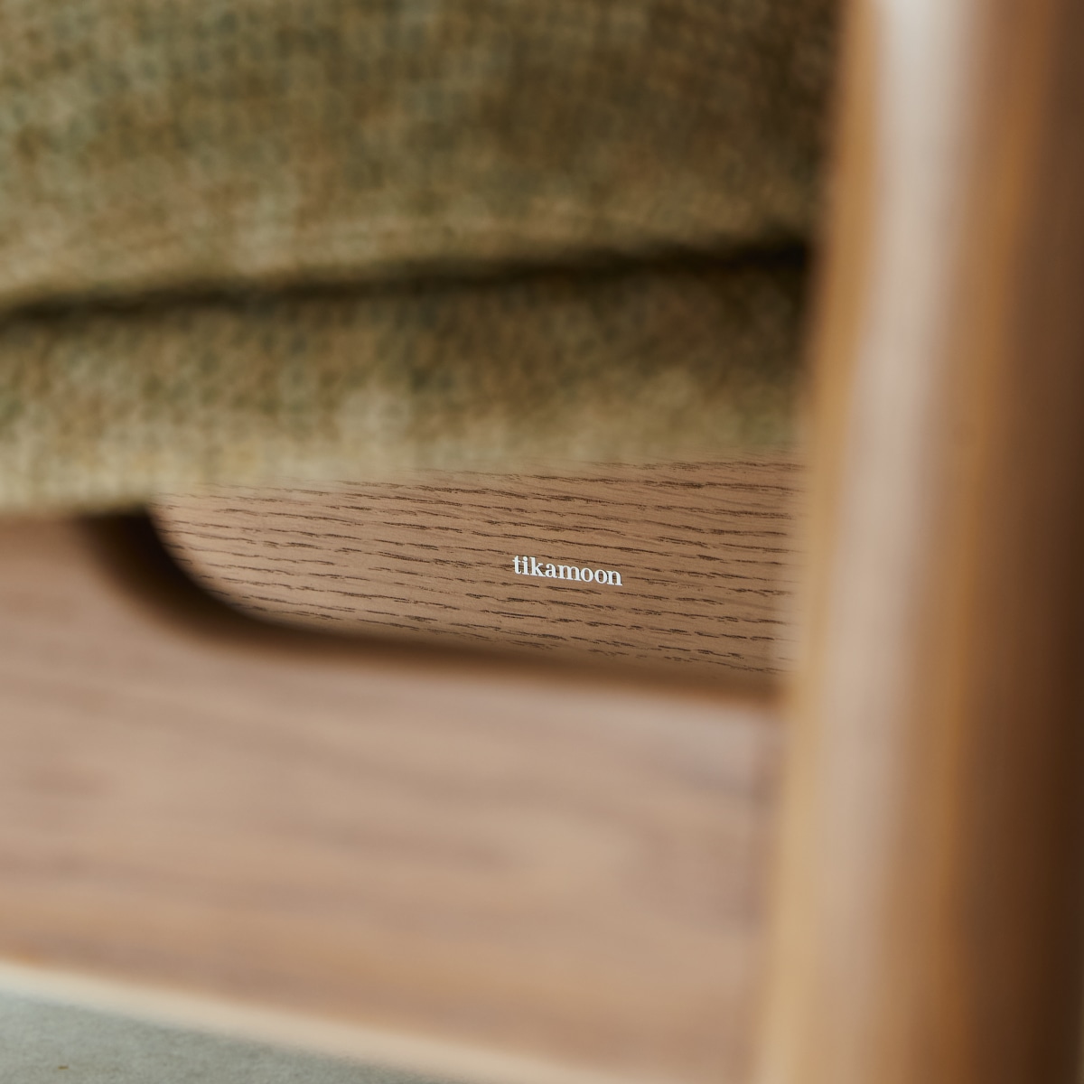 Fauteuil en Tissu massif, ELIO vert, TIKAMOON