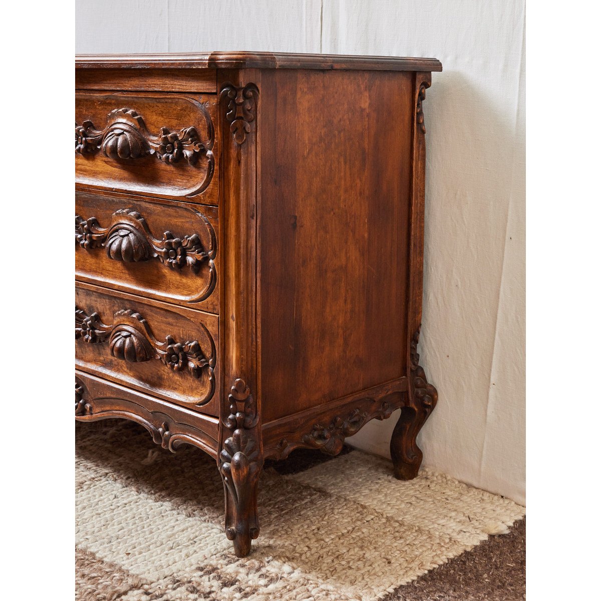 Commode provençale en bois Garance N°597 - Bon état bois foncé, DEBONGOUT