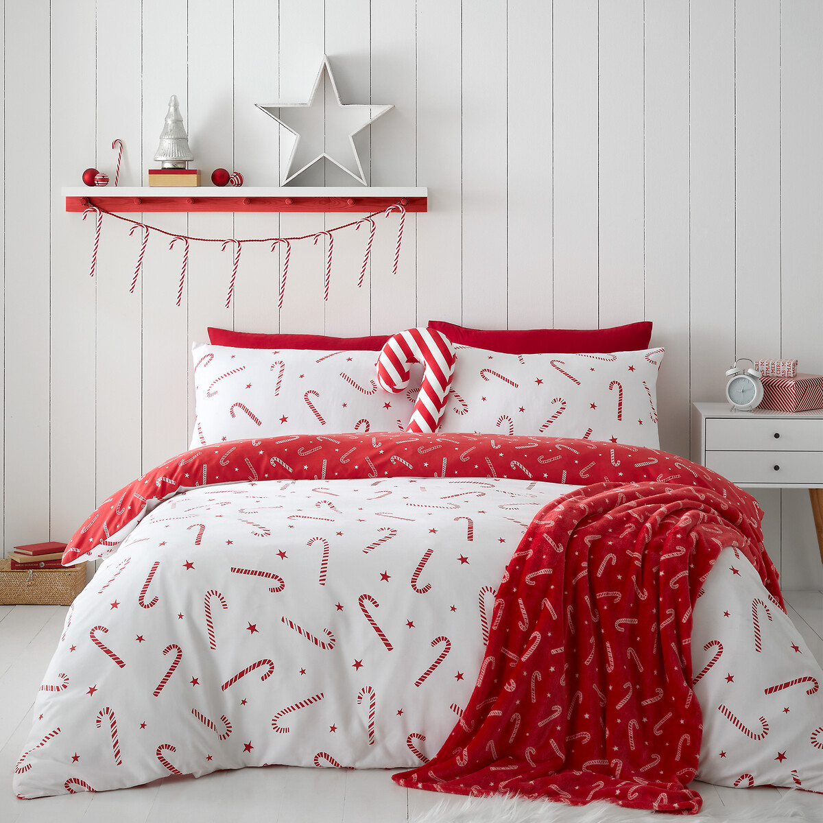 Christmas Candy Cane Duvet Cover and Pillowcase Set white, CATHERINE LANSFIELD