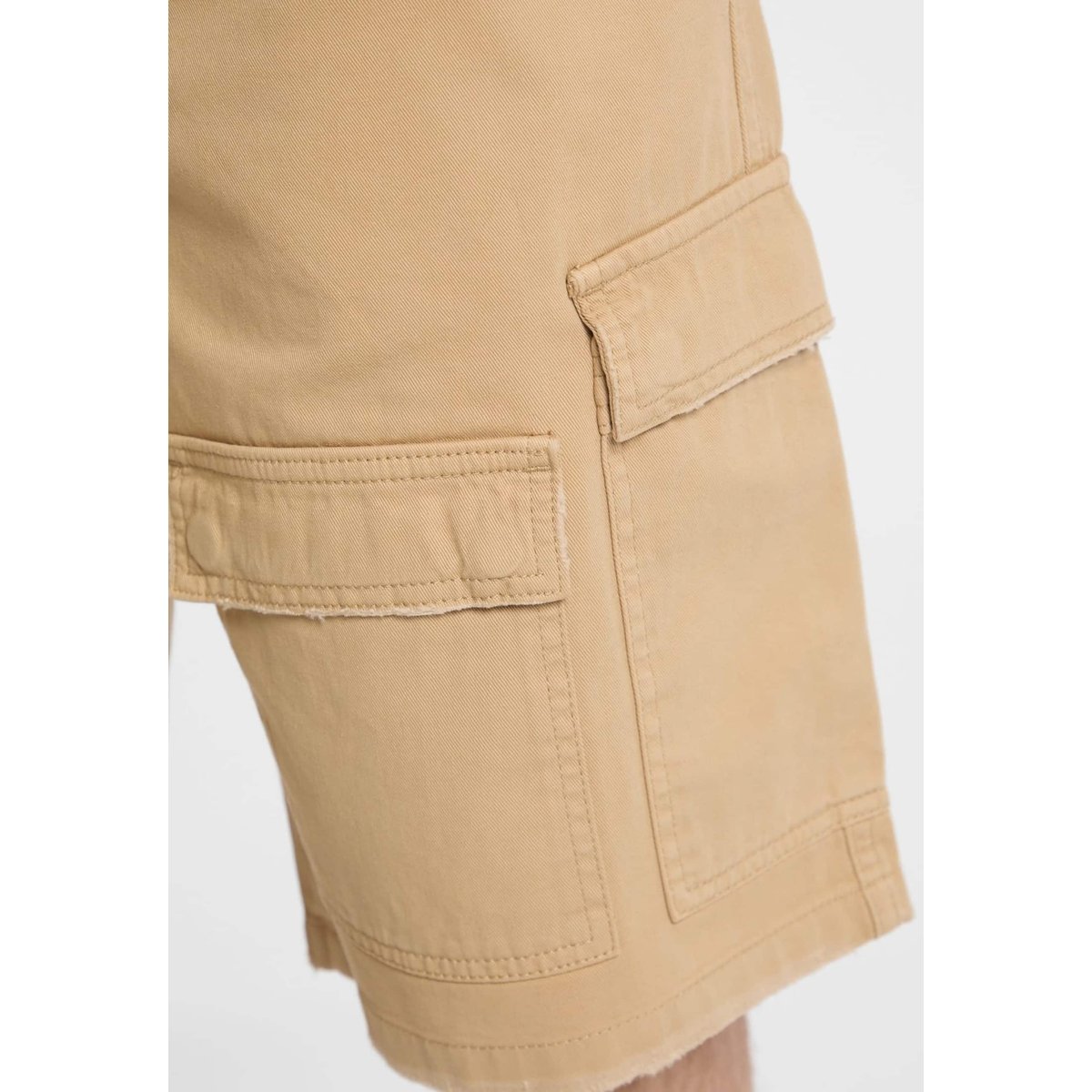 Short Cargo En Twill marron, GUESS