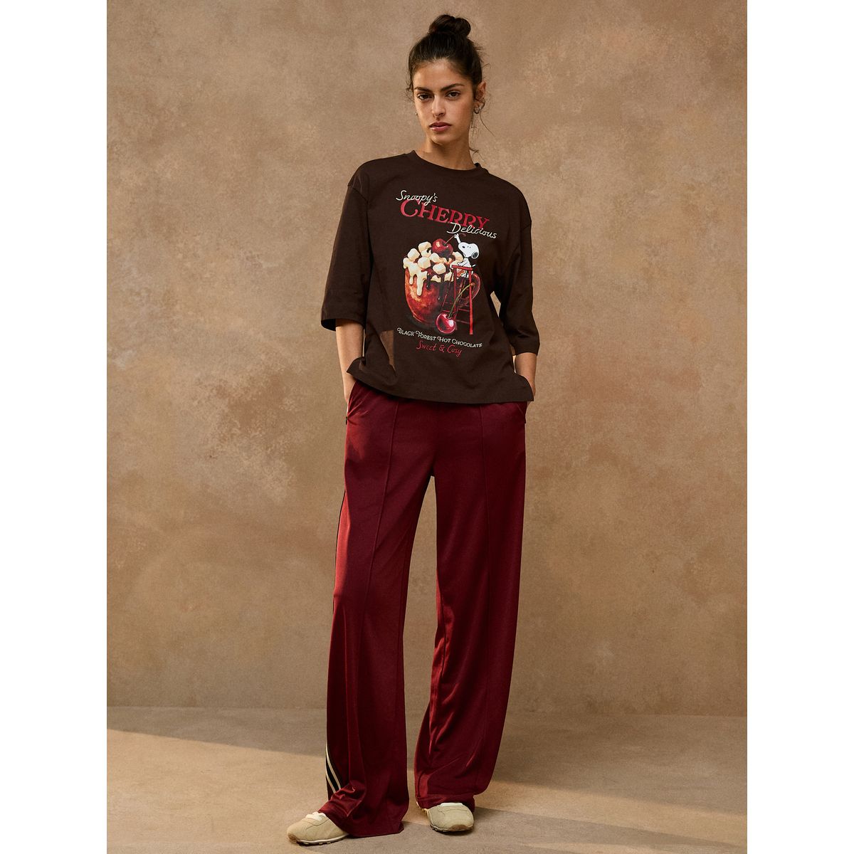 T-shirt ras du cou à manches 3/4 licence snoopy marron, NEXT