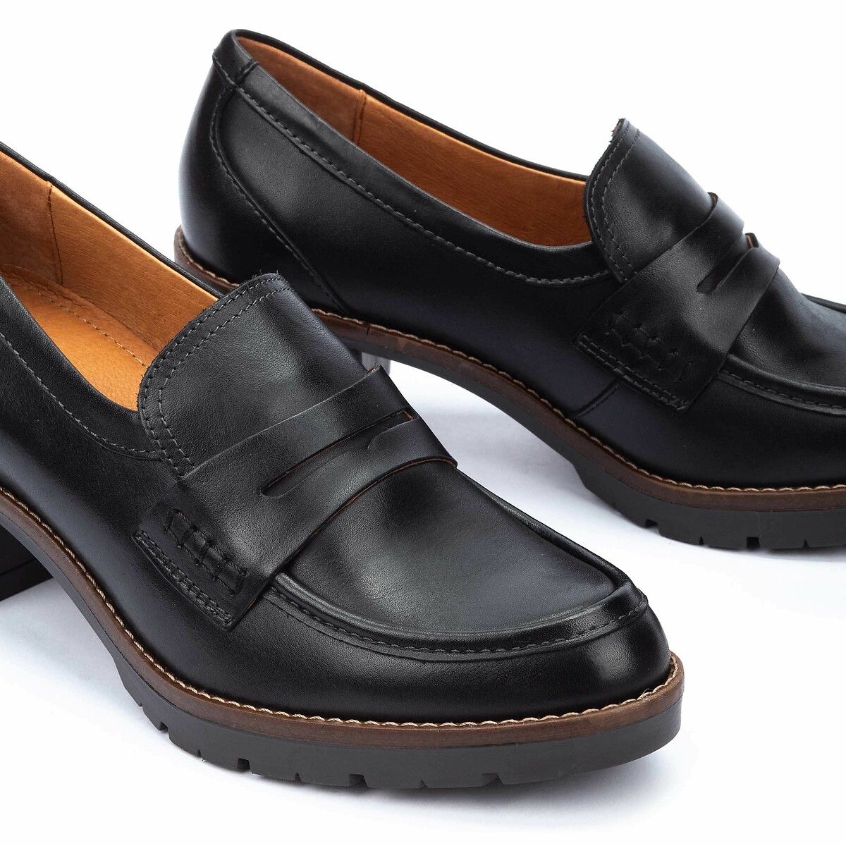 Llanes Leather Heeled Loafers black, PIKOLINOS