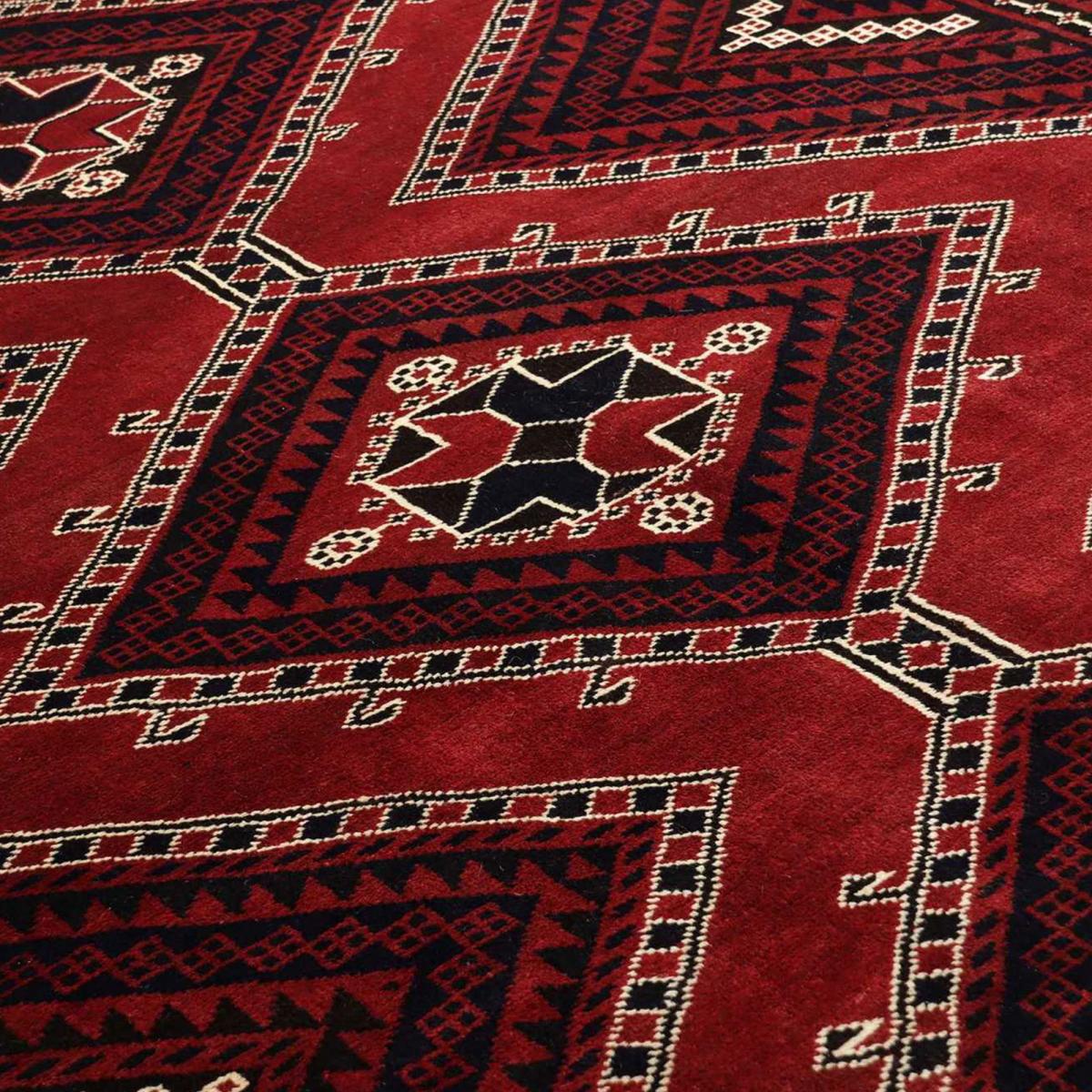 Tapis d'orient, motif oriental, noué à la main en laine, LORI 1 rouge, crème, noir, UN AMOUR DE TAPIS