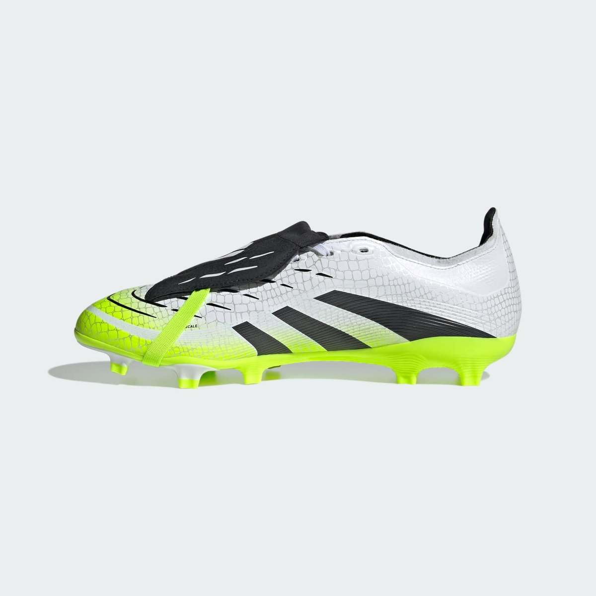 Chaussure Predator Languette Rabattable Terrain Souple / Multi-Surfaces Chaussure Predator Languette Rabattable Terrain Souple / Multi-Surfaces cloud white / core black / lucid lemon, adidas Performance