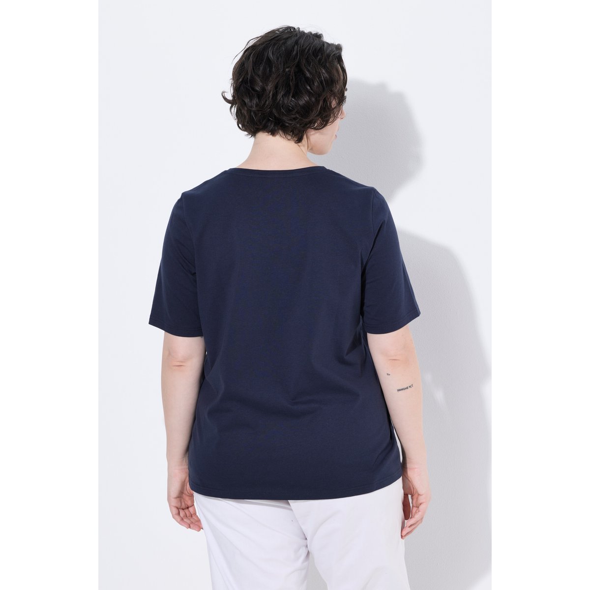 T-shirt, fleurs, col en V, manches courtes marine, ULLA POPKEN