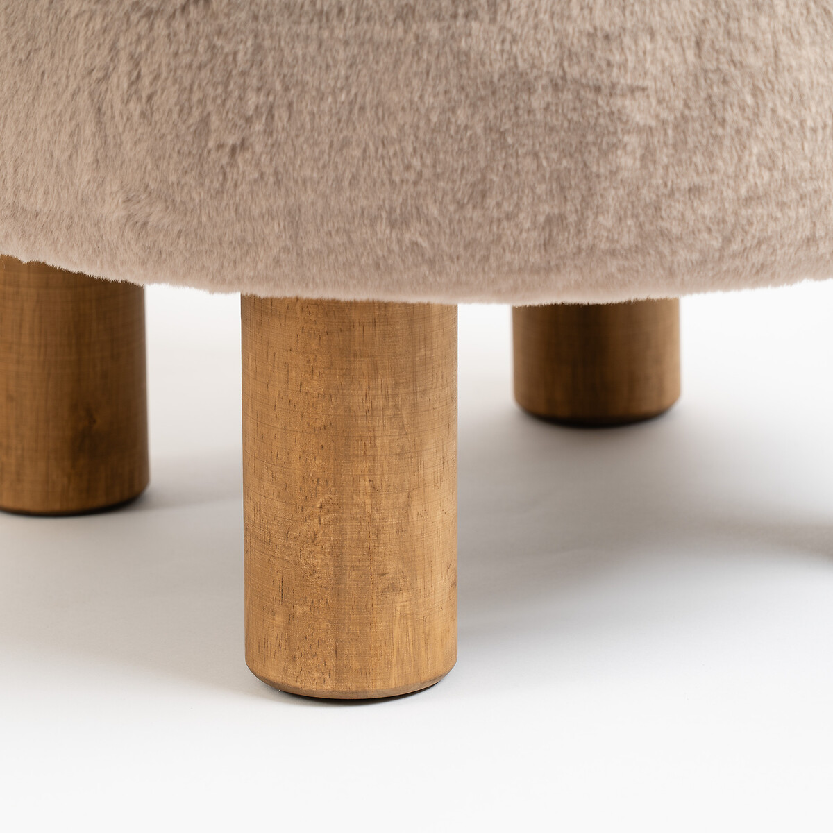 Olivine Faux Fur Round Footstool grey, SO'HOME