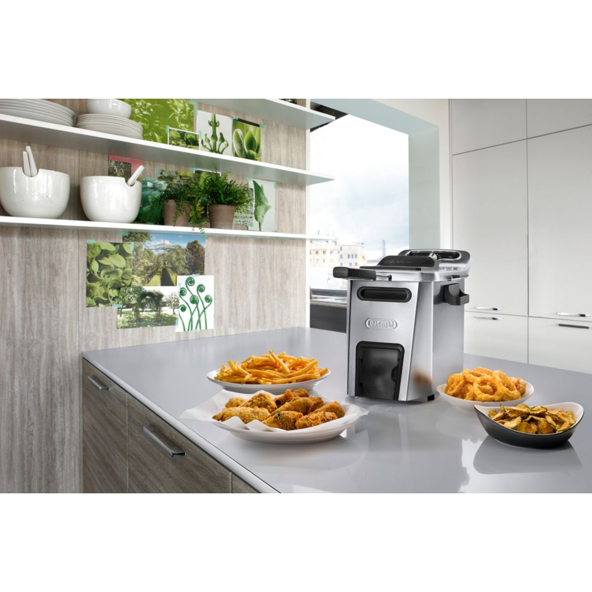 Friteuse semi-professionnelle Premium Fry FZ44851 noir, DELONGHI