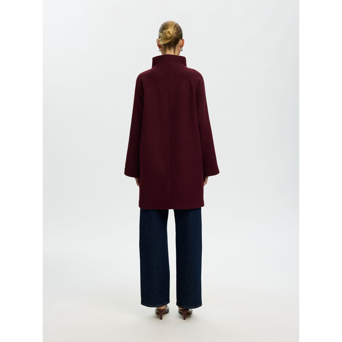 Manteau tawny port, SELECTED