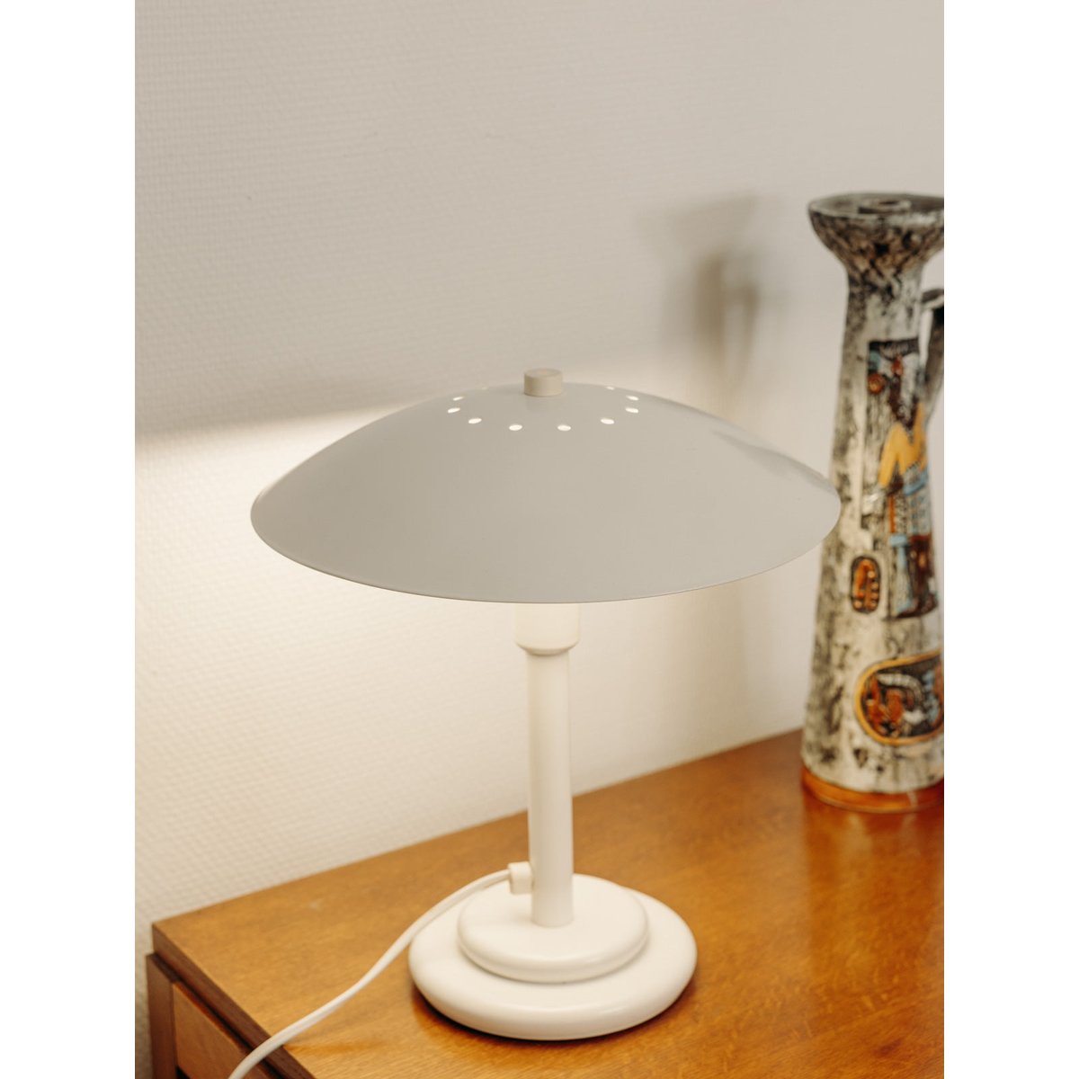 Lampe à poser en métal Julia N°461 - Bon état blanc, DEBONGOUT
