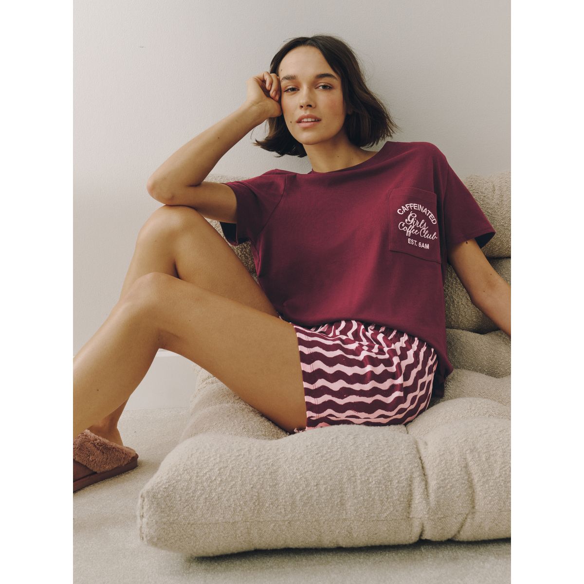 Ensemble pyjama avec short en coton rayures ondulées rouge bordeaux/rose, NEXT