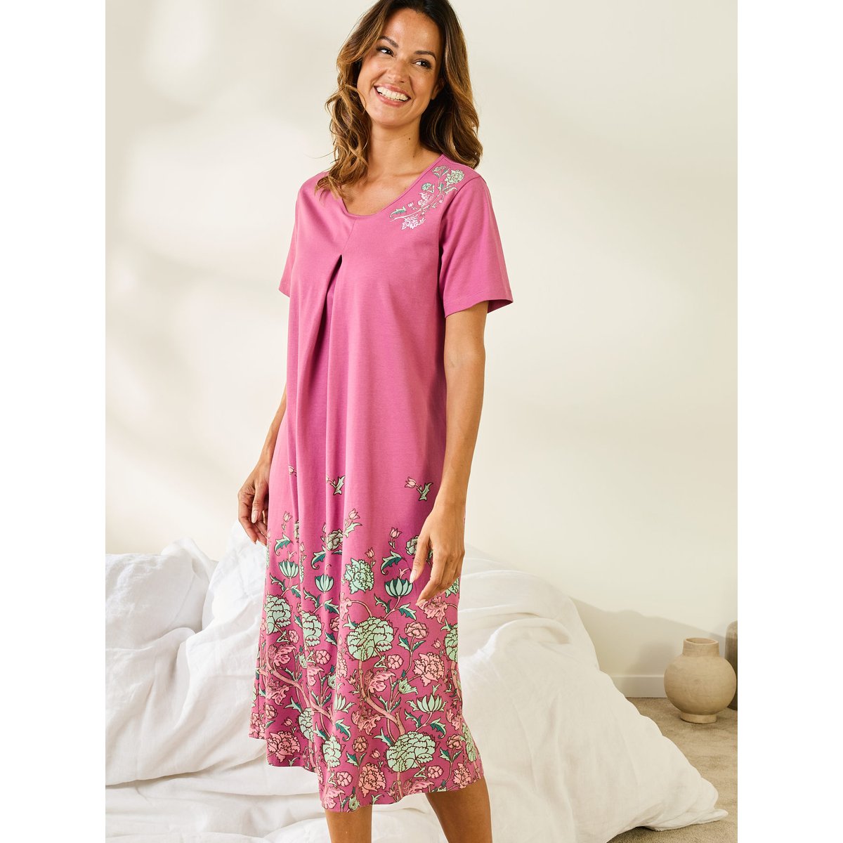 Chemise de nuit manches courtes imprimé rose, DAXON