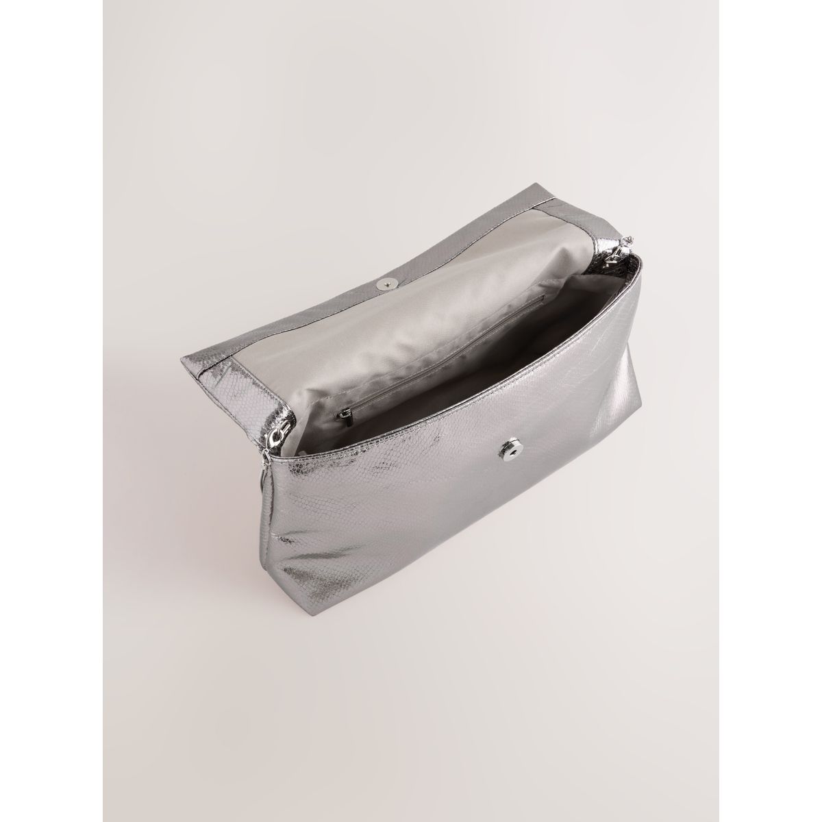 Pochette souple oversize argent, NEXT