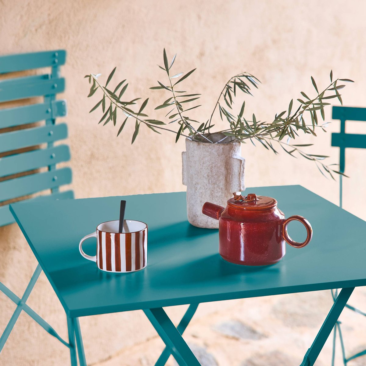 Table de jardin bistrot pliante métal + 2 assises EMILIA bleu canard, SWEEEK