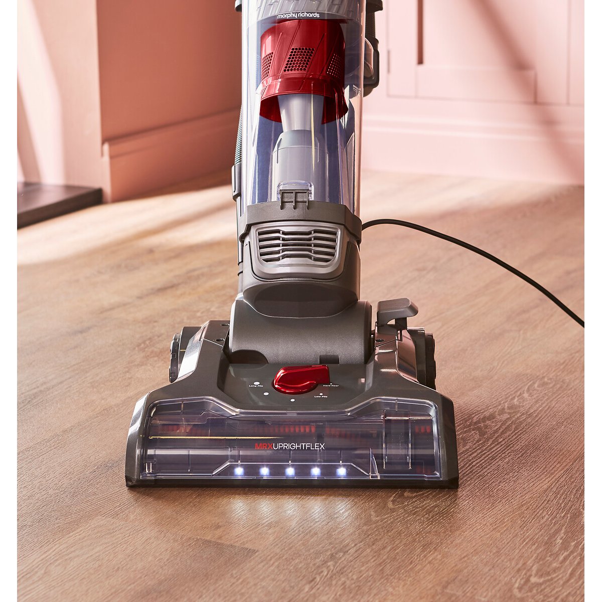 MRXUPRIGHTFLEX PowerLite Stretch Upright Vacuum - 711000 black, MORPHY RICHARDS