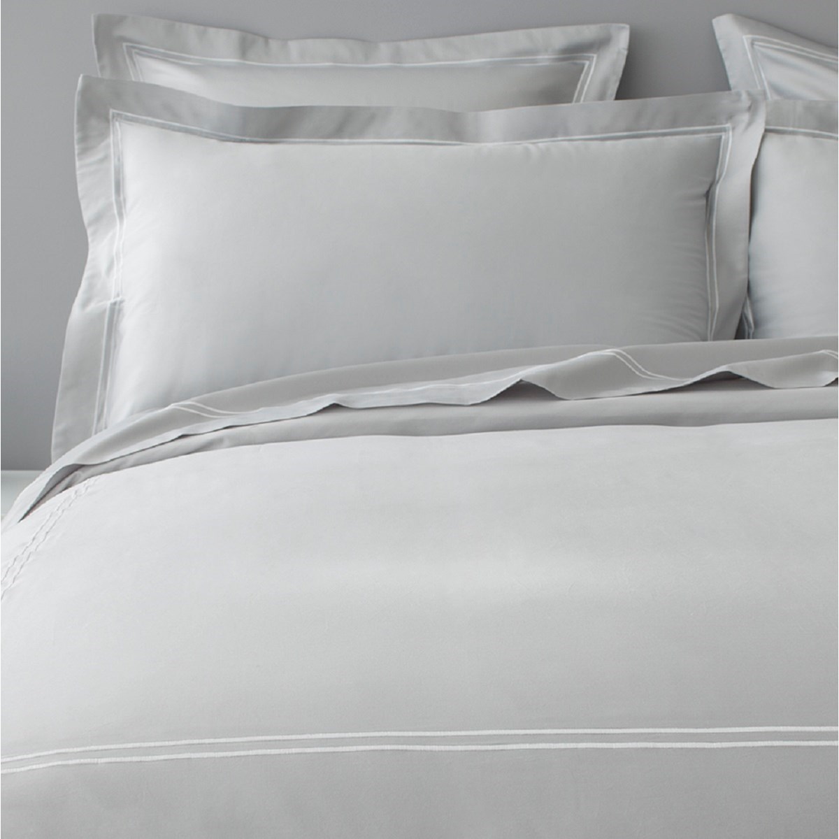 Drap plat satin de coton égyptien RADIEUSE gris clair, MPC MAISON