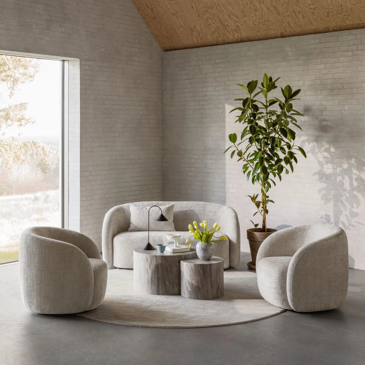 Fauteuil lounge pivotant en tissu beige - NOVA beige, HELLIN, DEPUIS 1862