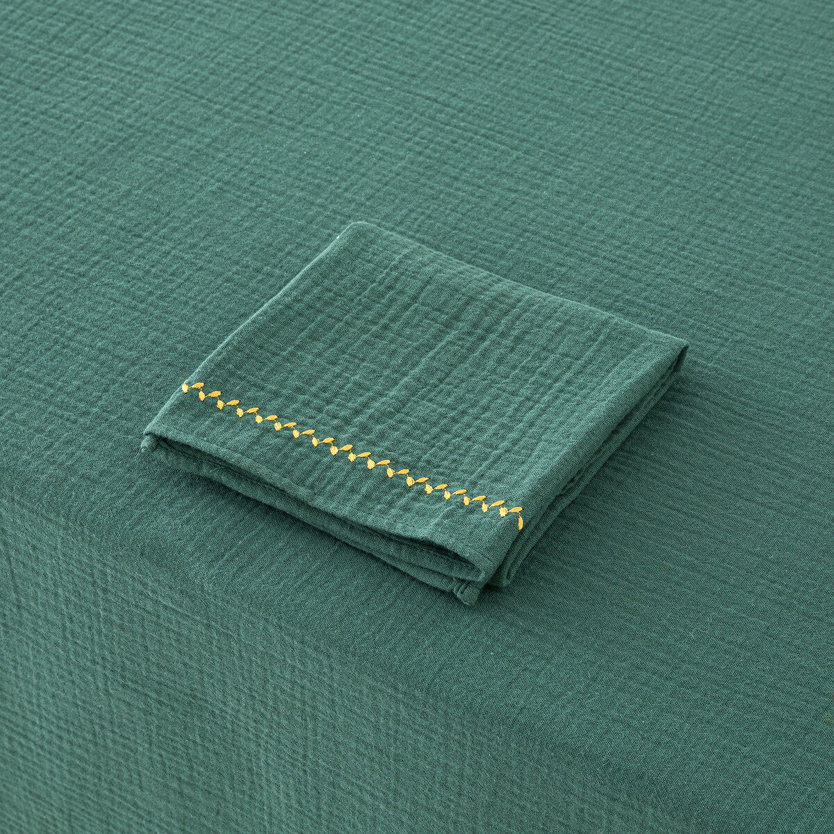 Kumla Embroidered Cotton Muslin Tablecloth forest green, LA REDOUTE INTERIEURS