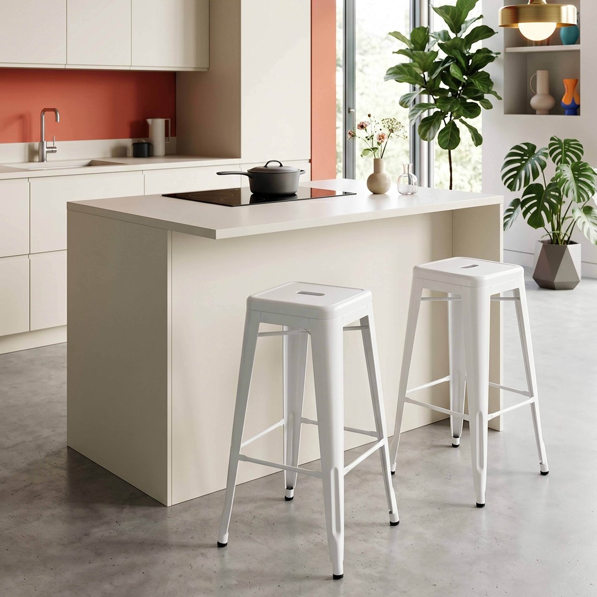 Lot de 4 tabourets de bar en métal mat, INDUS blanc, OVIALA