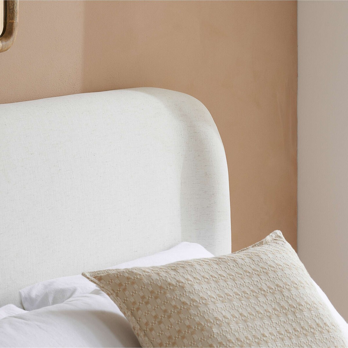 Liora Linen Curve Ottoman Storage Bed cream, SO'HOME