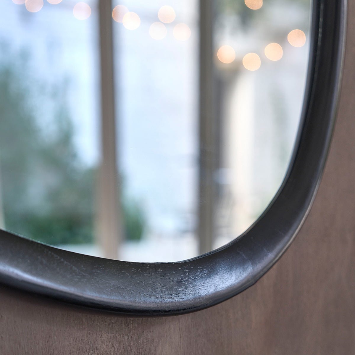 Miroir organique en bois massif 90x60 cm  THELMA noir, BERAH GETAH