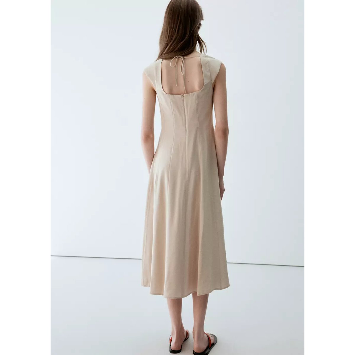 Robe col carré beige, MANGO