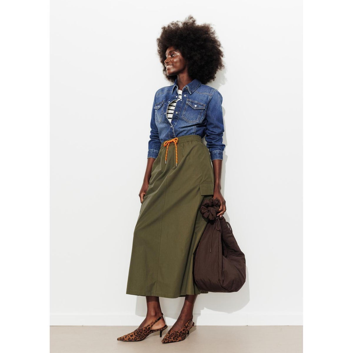 Jupe mi-longue kaki, PROMOD