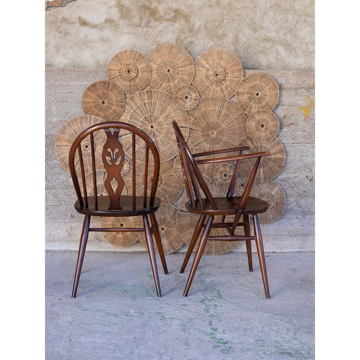 Lot de 6 chaises et fauteuils Ercol Claude N°1572 - Bon état bois foncé, DEBONGOUT