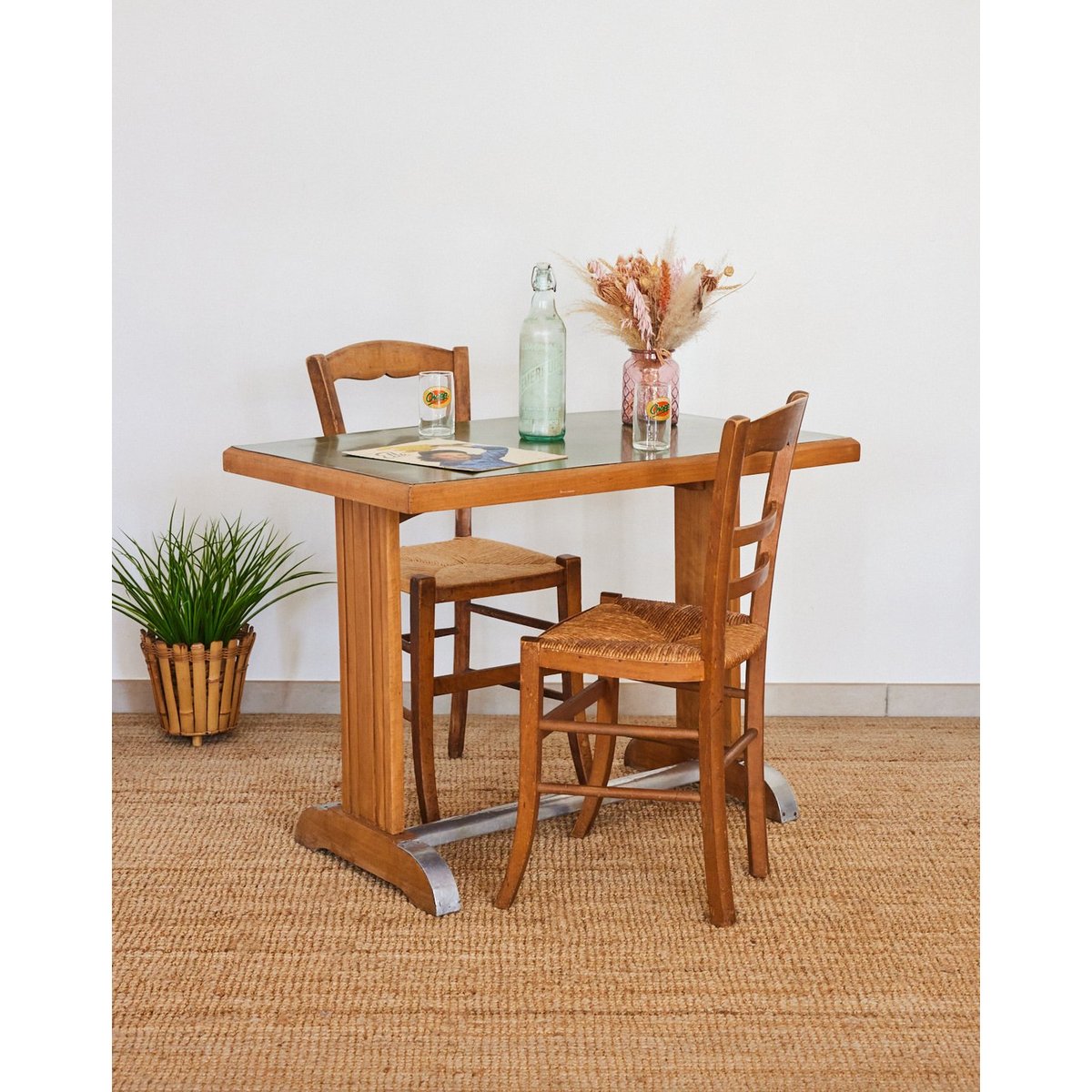Table à manger bistro en formica Denise N°1173 - Bon état bois clair, DEBONGOUT