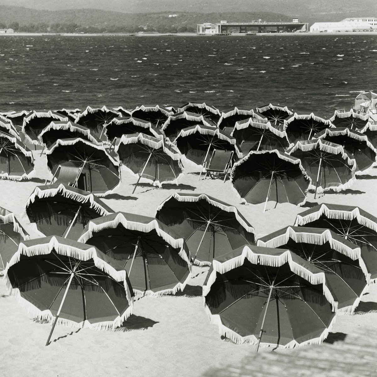 Tableau vintage Sun Umbrellas tableau alu dibond, HEXOA